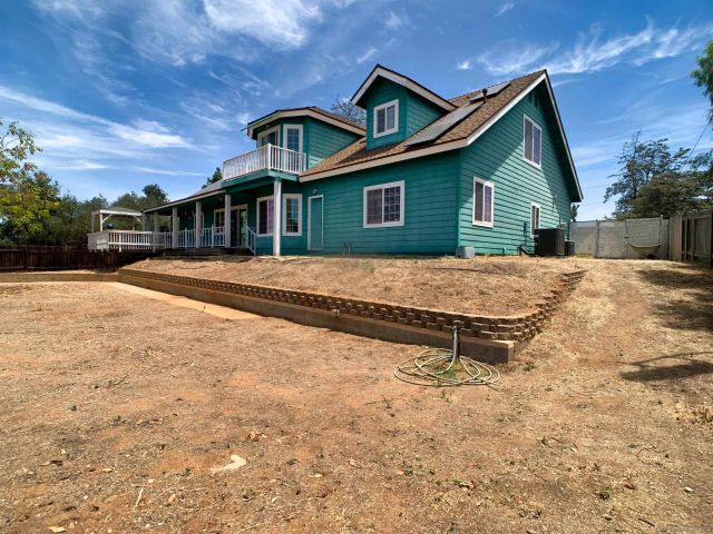 1249 LA CRESTA BLVD, El Cajon, CA 92021