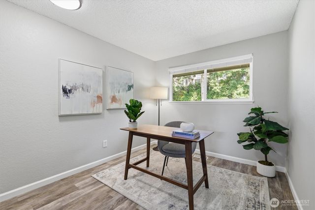 9550 172nd Avenue NE, Redmond, WA 98052