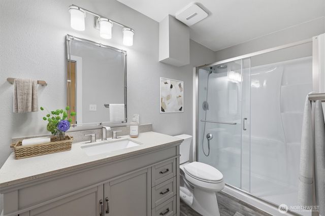 9550 172nd Avenue NE, Redmond, WA 98052