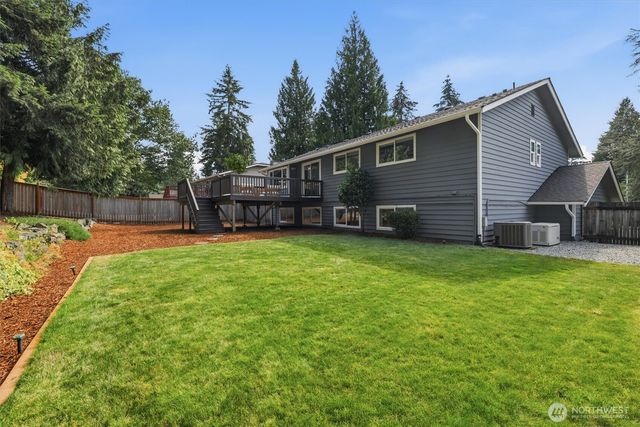 9550 172nd Avenue NE, Redmond, WA 98052
