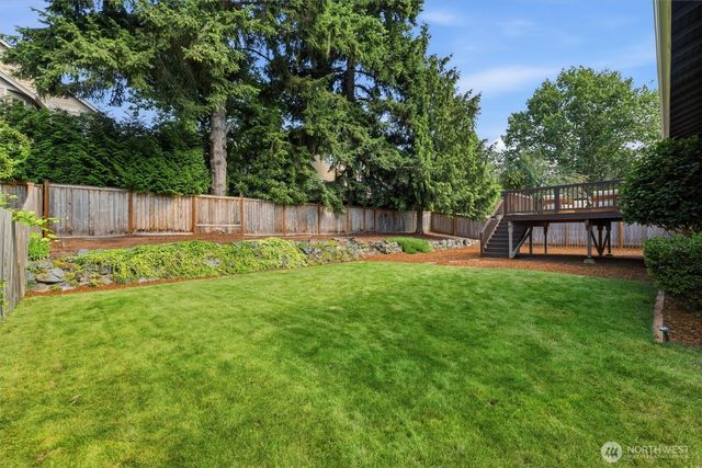 9550 172nd Avenue NE, Redmond, WA 98052