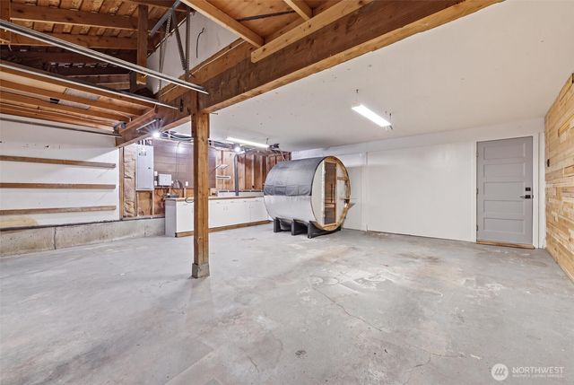 9550 172nd Avenue NE, Redmond, WA 98052