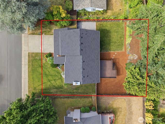 9550 172nd Avenue NE, Redmond, WA 98052