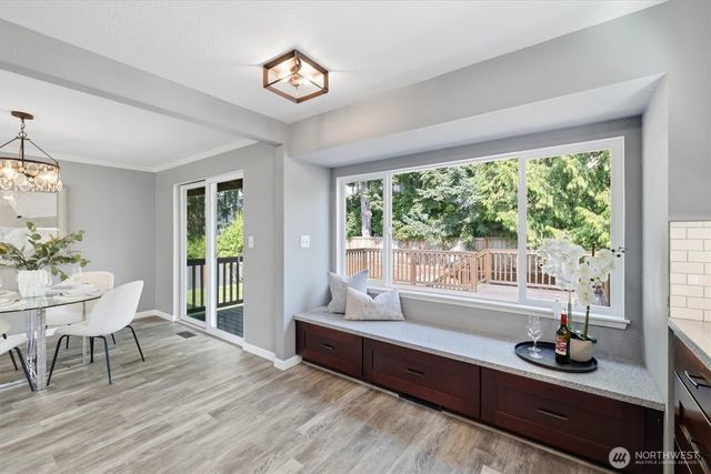 9550 172nd Avenue NE, Redmond, WA 98052