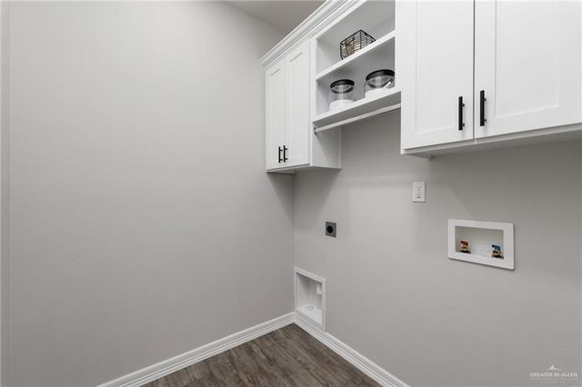 2305 Blue Sky Drive, Weslaco, TX 78596