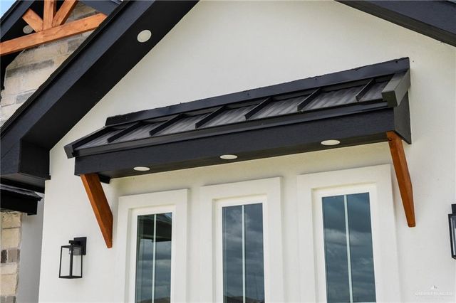 2305 Blue Sky Drive, Weslaco, TX 78596