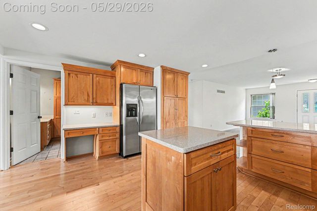 3506 Union Lake Road, Commerce Charter Township, MI 48382