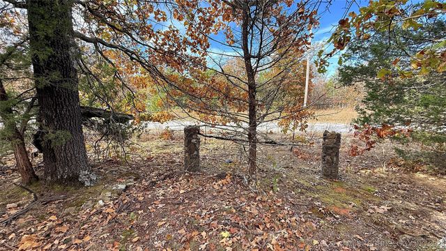 225 W Budinot Drive, Park Hill, OK 74451