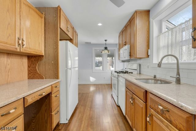 1 Perry Place, Springfield Twp., NJ 07081