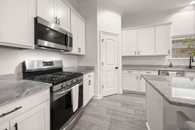 6360 Nesting Dr, Gonzales, LA 70737