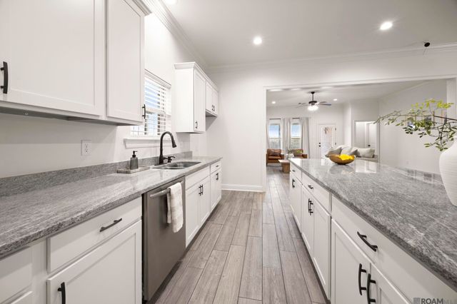 6360 Nesting Dr, Gonzales, LA 70737