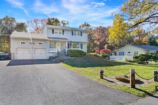 54 Mapledale Ave, Roxbury Township, NJ 07876