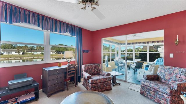 3823 GLEN OAKS DRIVE E 83, Sarasota, FL 34232