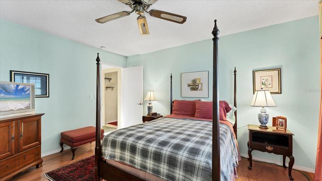 3823 GLEN OAKS DRIVE E 83, Sarasota, FL 34232