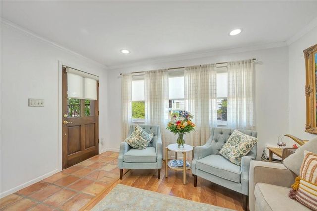 112 Oak Road, Clear Lake Shores, TX 77565