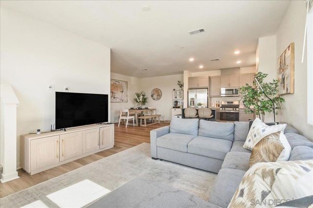 5464 Shorefront Dr 143, San Diego, CA 92154