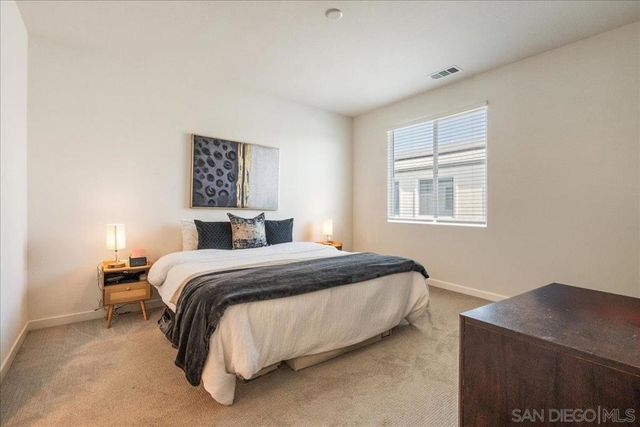 5464 Shorefront Dr 143, San Diego, CA 92154