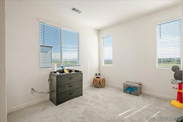 5464 Shorefront Dr 143, San Diego, CA 92154