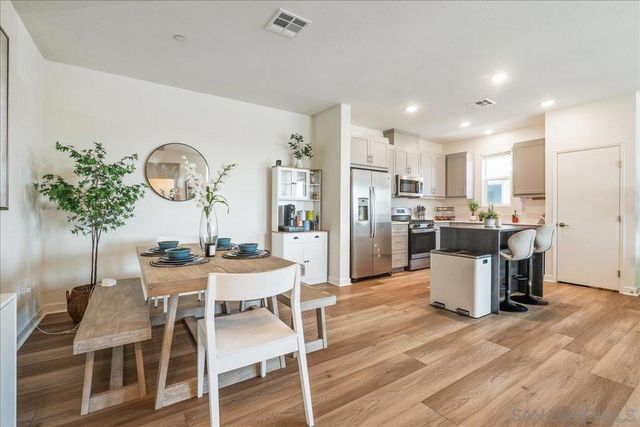 5464 Shorefront Dr 143, San Diego, CA 92154