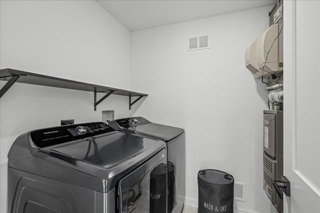 336 Westwood Court 336, Vernon Hills, IL 60061