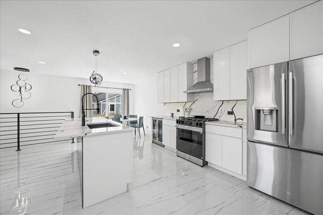 336 Westwood Court 336, Vernon Hills, IL 60061