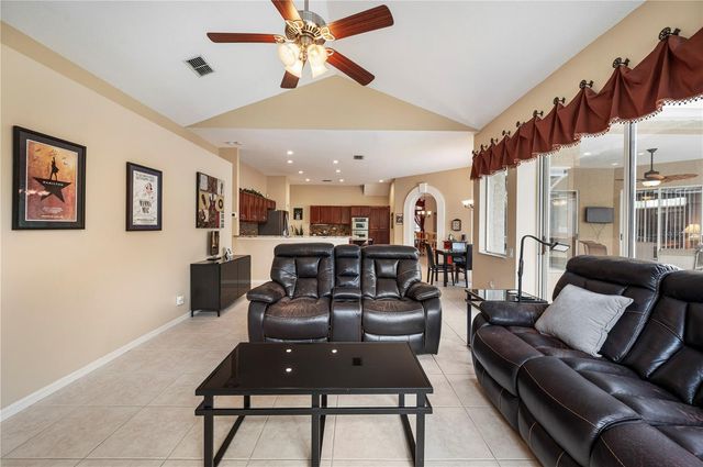 17710 CURRIE FORD DRIVE, Lutz, FL 33558