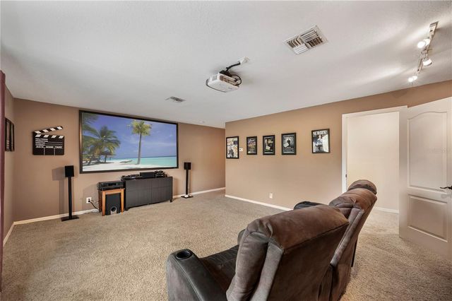 17710 CURRIE FORD DRIVE, Lutz, FL 33558