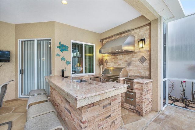 17710 CURRIE FORD DRIVE, Lutz, FL 33558