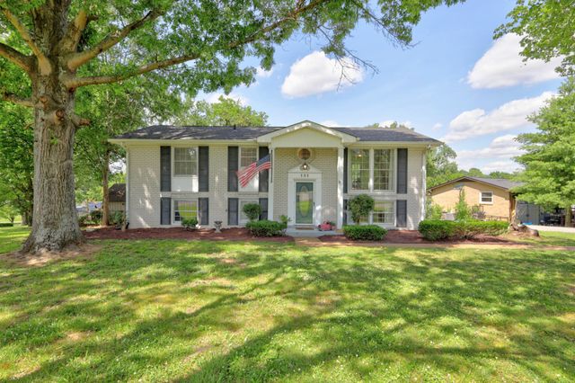 101 Hillside Dr, Old Hickory, TN 37138