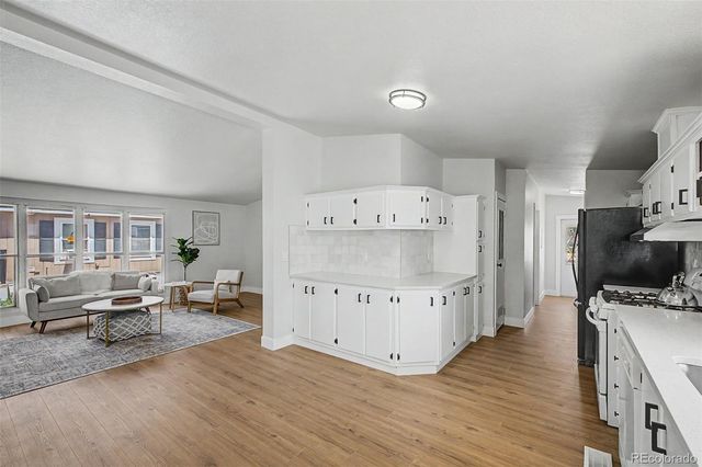 10598 Barron Circle, Longmont, CO 80504