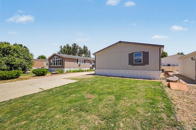 10598 Barron Circle, Longmont, CO 80504