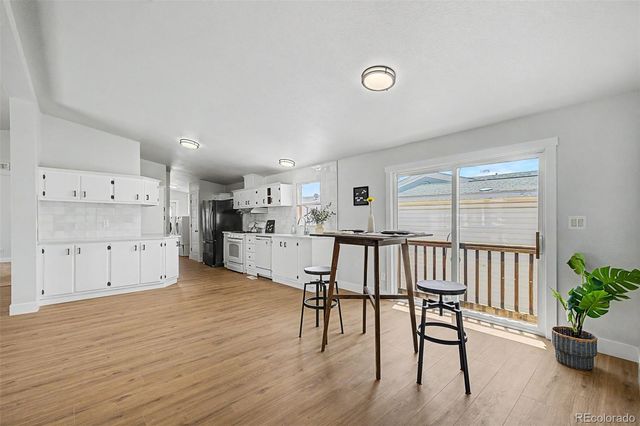 10598 Barron Circle, Longmont, CO 80504