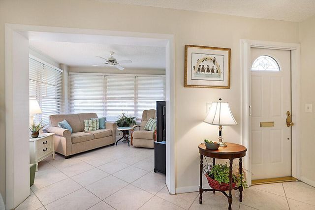 340 Main Boulevard D, Boynton Beach, FL 33435