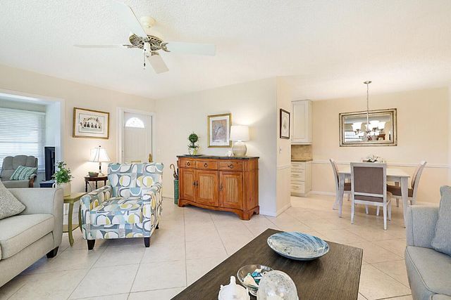 340 Main Boulevard D, Boynton Beach, FL 33435