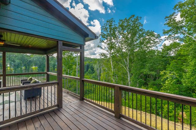 224 Goose Creek Circle, Soddy Daisy, TN 37379