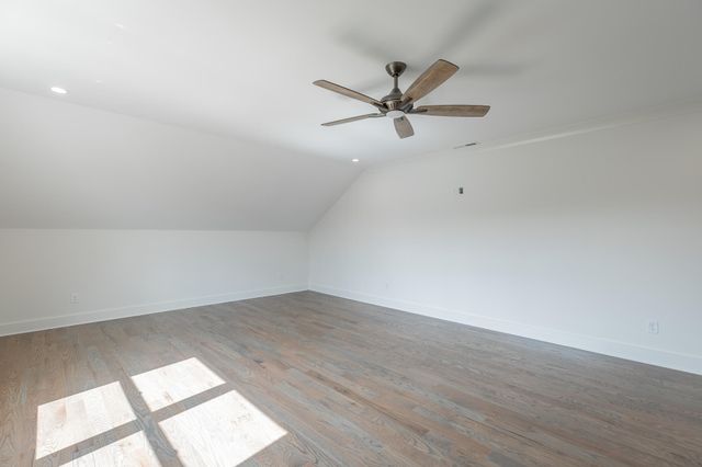 224 Goose Creek Circle, Soddy Daisy, TN 37379