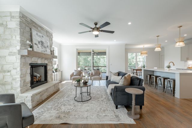 224 Goose Creek Circle, Soddy Daisy, TN 37379