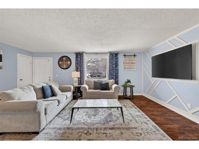 17701 E Kansas Pl, Aurora, CO 80017