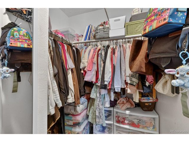 17701 E Kansas Pl, Aurora, CO 80017