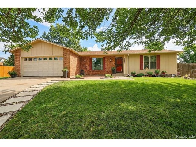 17701 E Kansas Pl, Aurora, CO 80017