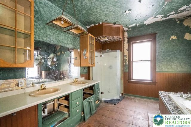 446 Williams Street, Easton, PA 18042