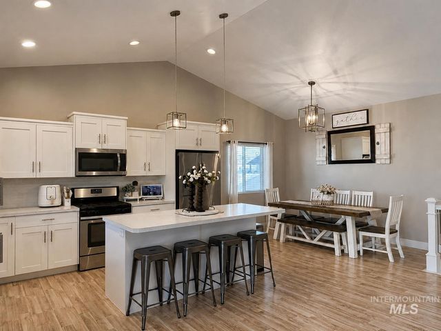 281 Glacier Meadows Way, Kimberly, ID 83341