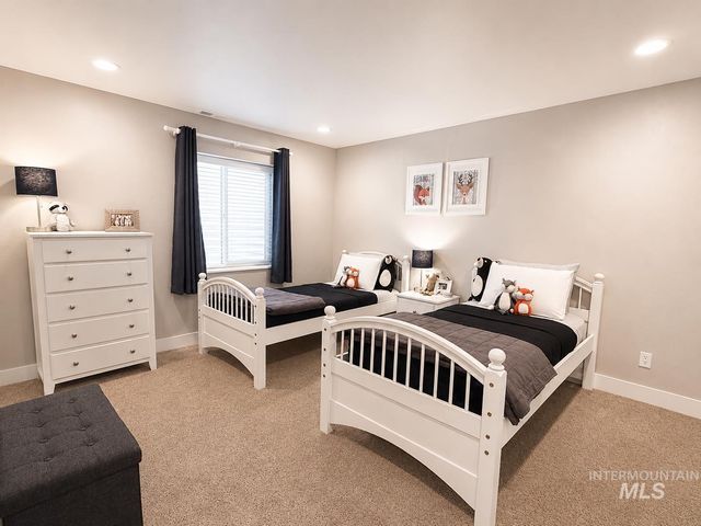281 Glacier Meadows Way, Kimberly, ID 83341