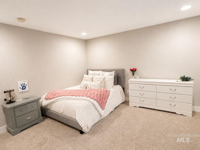 281 Glacier Meadows Way, Kimberly, ID 83341