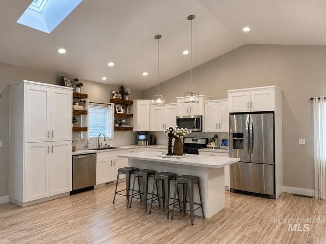 281 Glacier Meadows Way, Kimberly, ID 83341