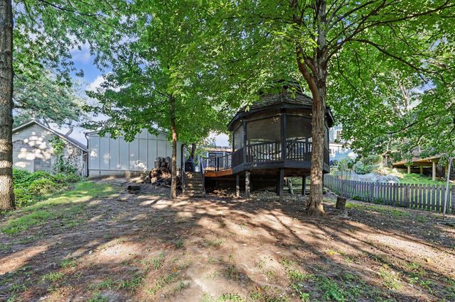 303 51st Street, Des Moines, IA 50312