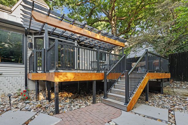 303 51st Street, Des Moines, IA 50312