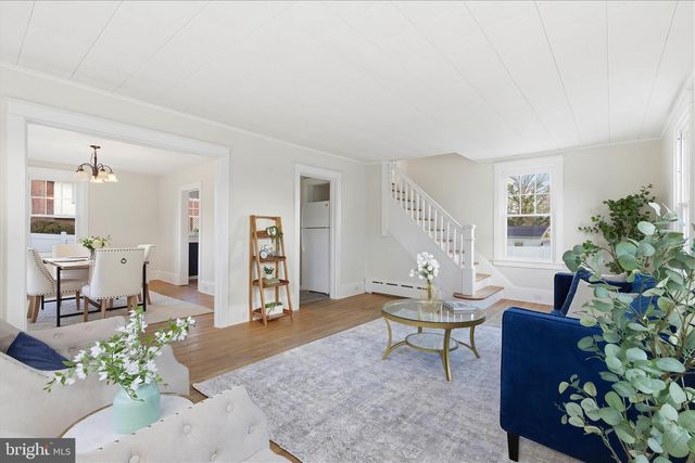 125 E FERDINAND ST, Manheim, PA 17545