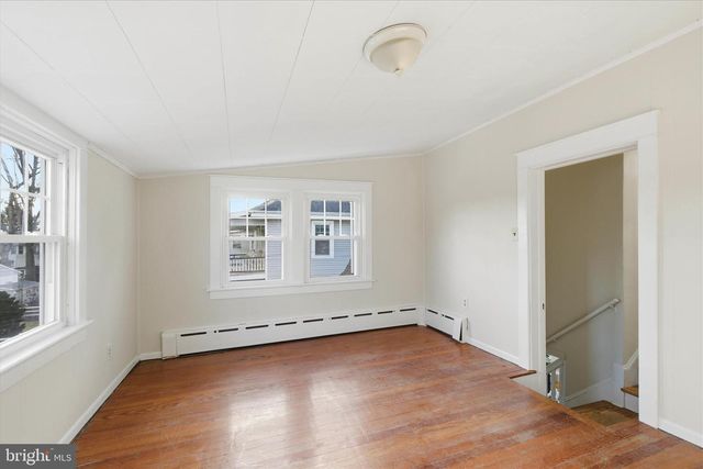 125 E FERDINAND ST, Manheim, PA 17545