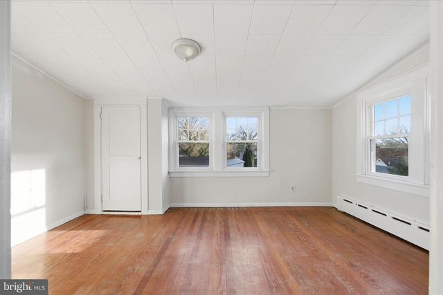 125 E FERDINAND ST, Manheim, PA 17545